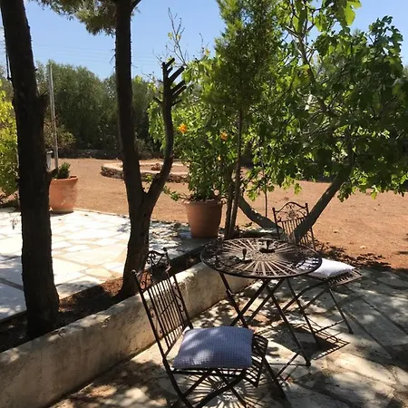 Evelina Country House Marathopoli